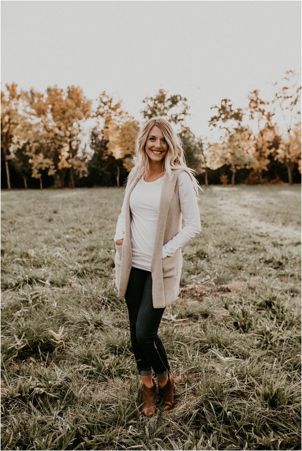 Boise Boudoir Photographer Makayla Madden Photography Boudoir By Kayla Idaho Outdoor Boudoir Sweater Weather Oregon Montana Utah Boudoir Photographer Fall Portrait