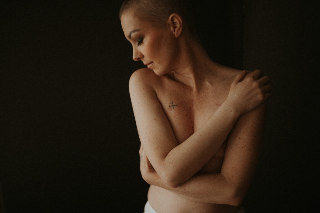 boise idaho photographer breast cancer awareness chemo radiation treatment healing empowering boudoir session boudoir by kayla Makayla Madden